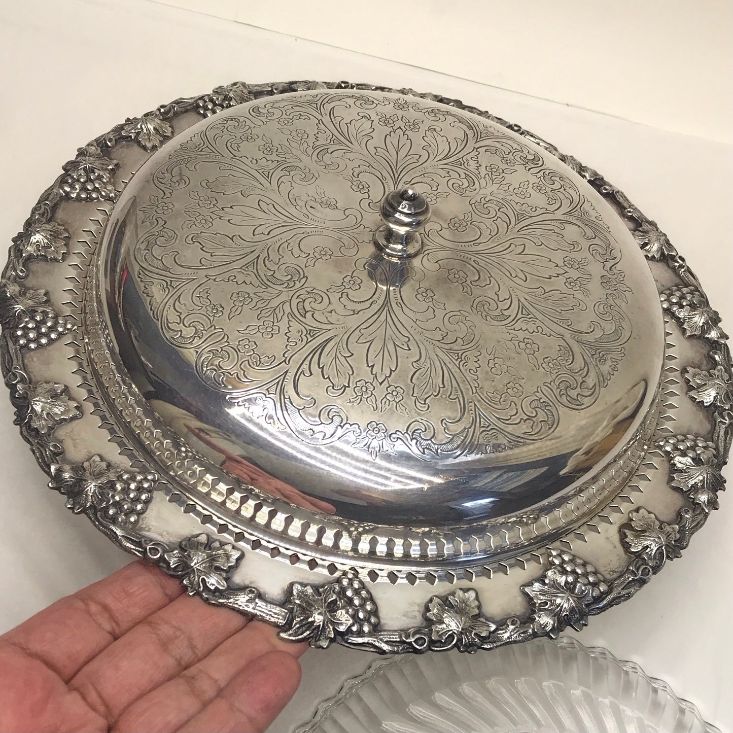 Silver Plate Nut or Candy Tray with Lid, Old English Reproduction, William A Rogers
