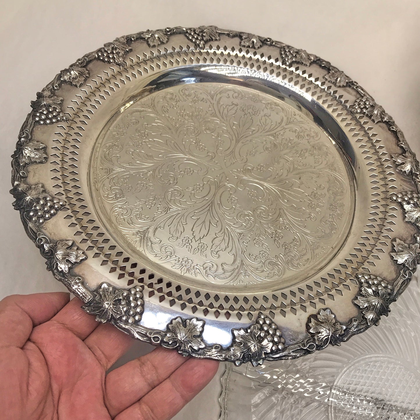 Silver Plate Nut or Candy Tray with Lid, Old English Reproduction, William A Rogers