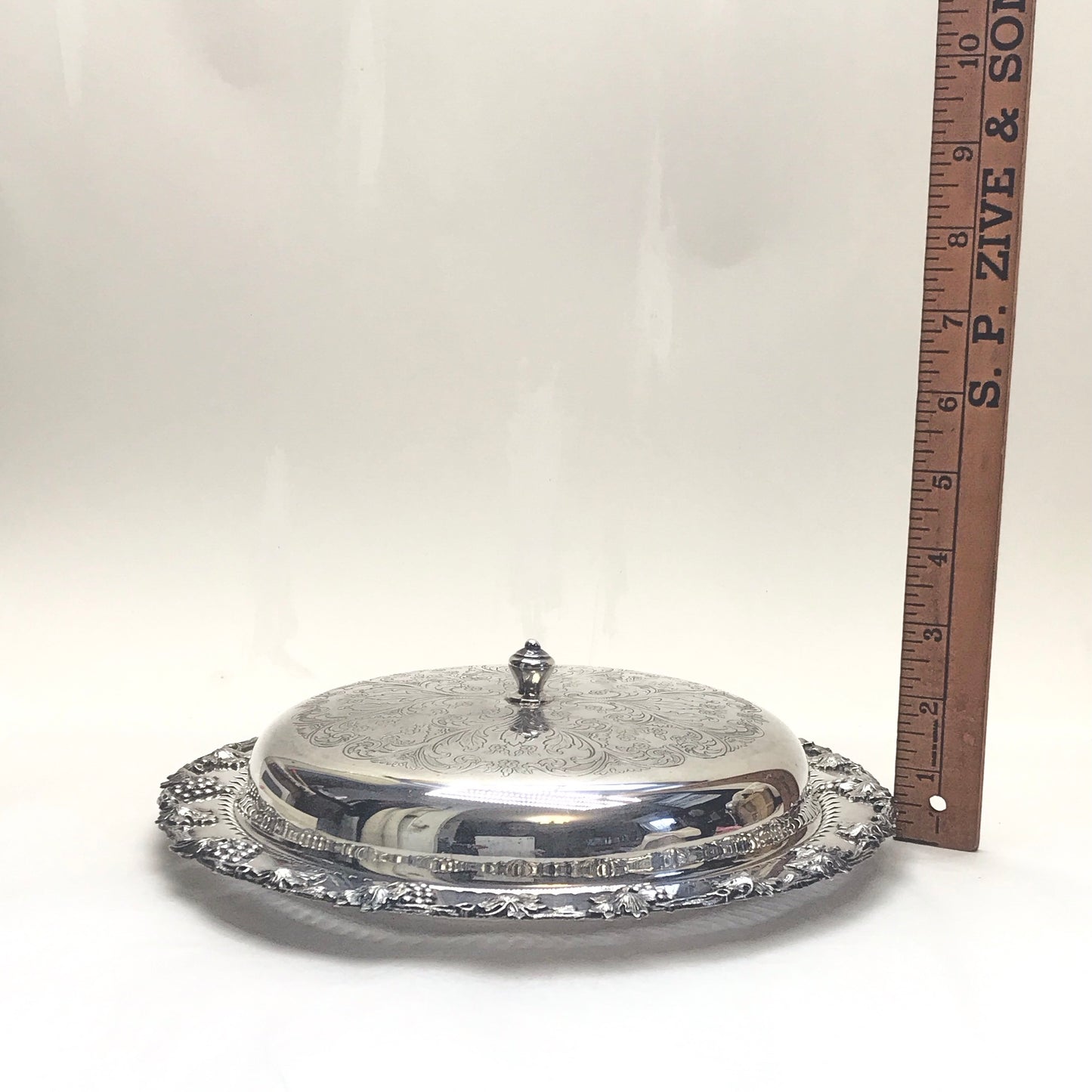 Silver Plate Nut or Candy Tray with Lid, Old English Reproduction, William A Rogers
