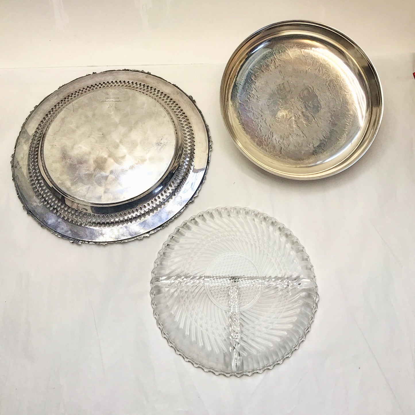Silver Plate Nut or Candy Tray with Lid, Old English Reproduction, William A Rogers
