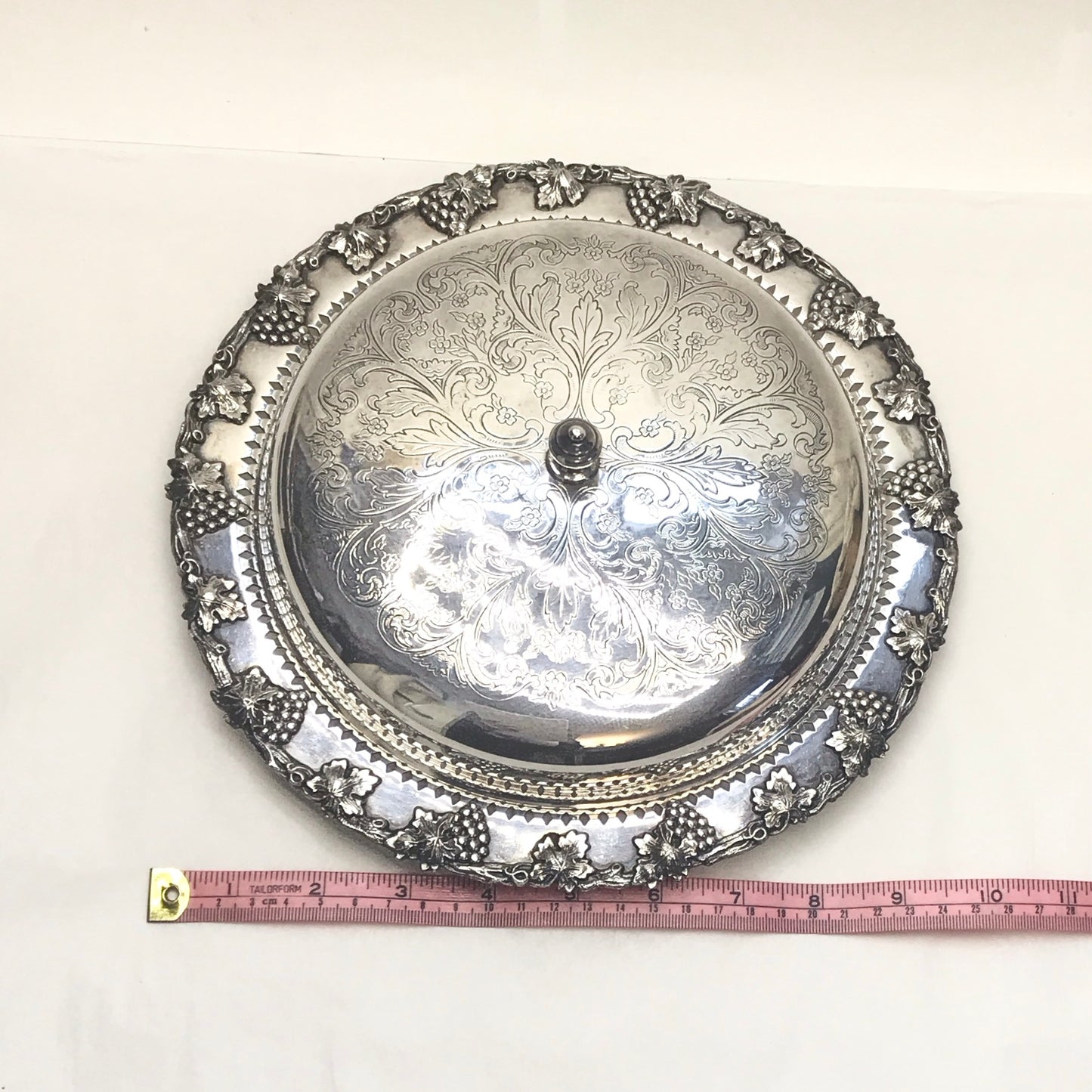 Silver Plate Nut or Candy Tray with Lid, Old English Reproduction, William A Rogers