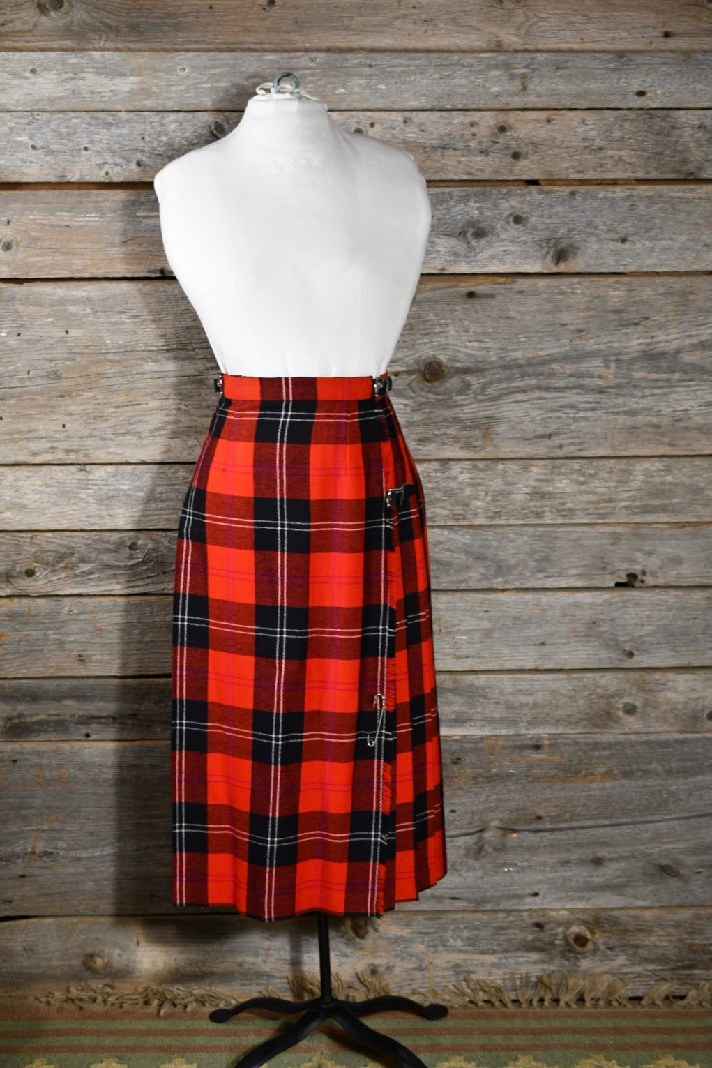 Laird-Portch of Scotland Red Tartan Kilt Skirt