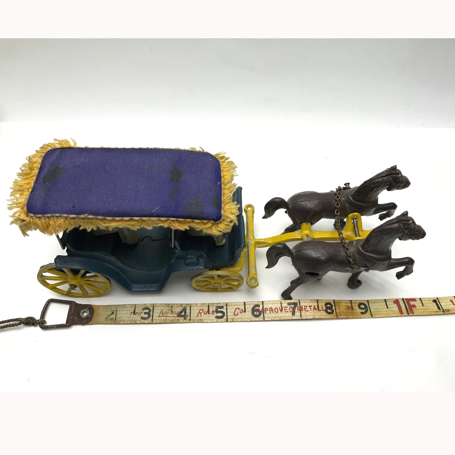 Cast Iron Horse & Buggy, 2 Figurines, 2 Horses, Stanley Made in USA