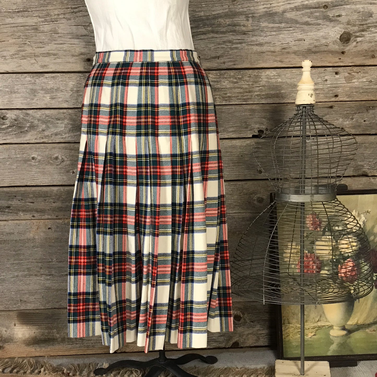 Tartan Kilt by Surrey Classics 100% Wool Made in Canada SMALL FAULTS