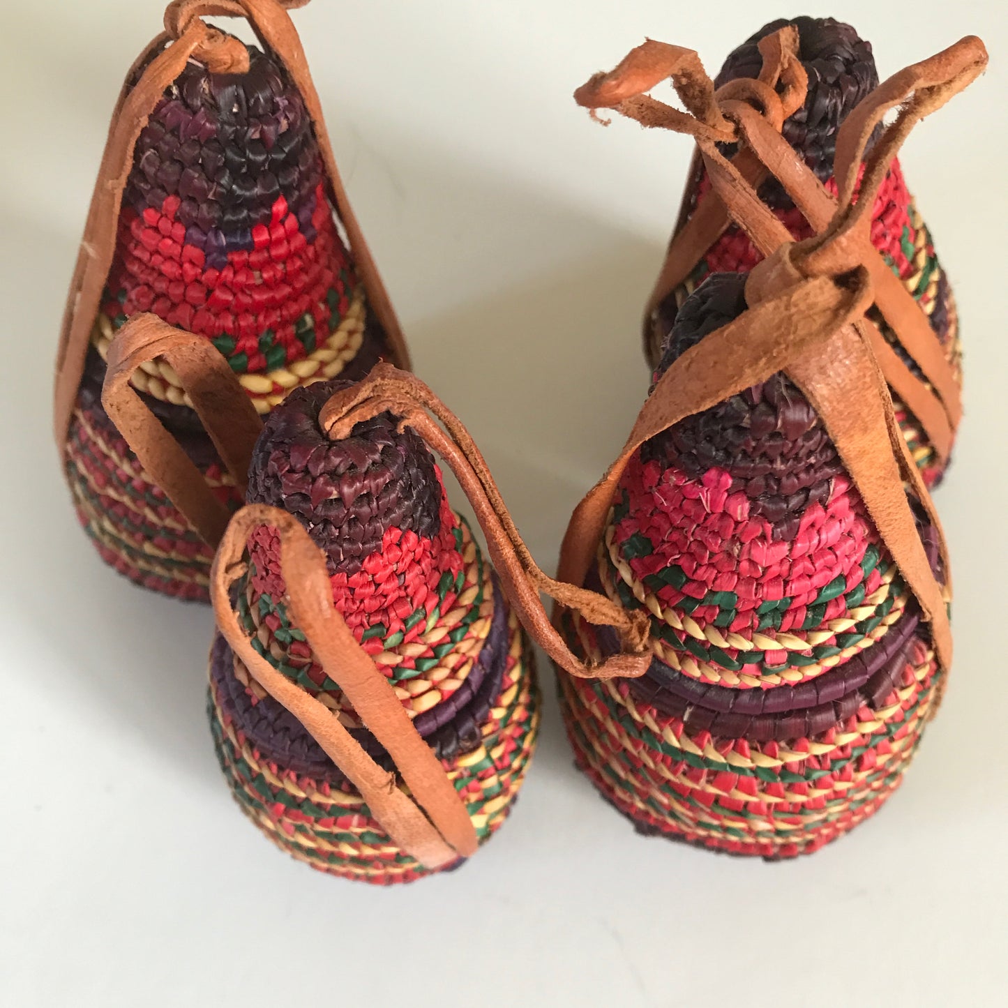 Set of 4 Grass Woven Ornaments, Mini Scent Baskets, Closet & Drawer Fresheners, PRICE 4 ALL