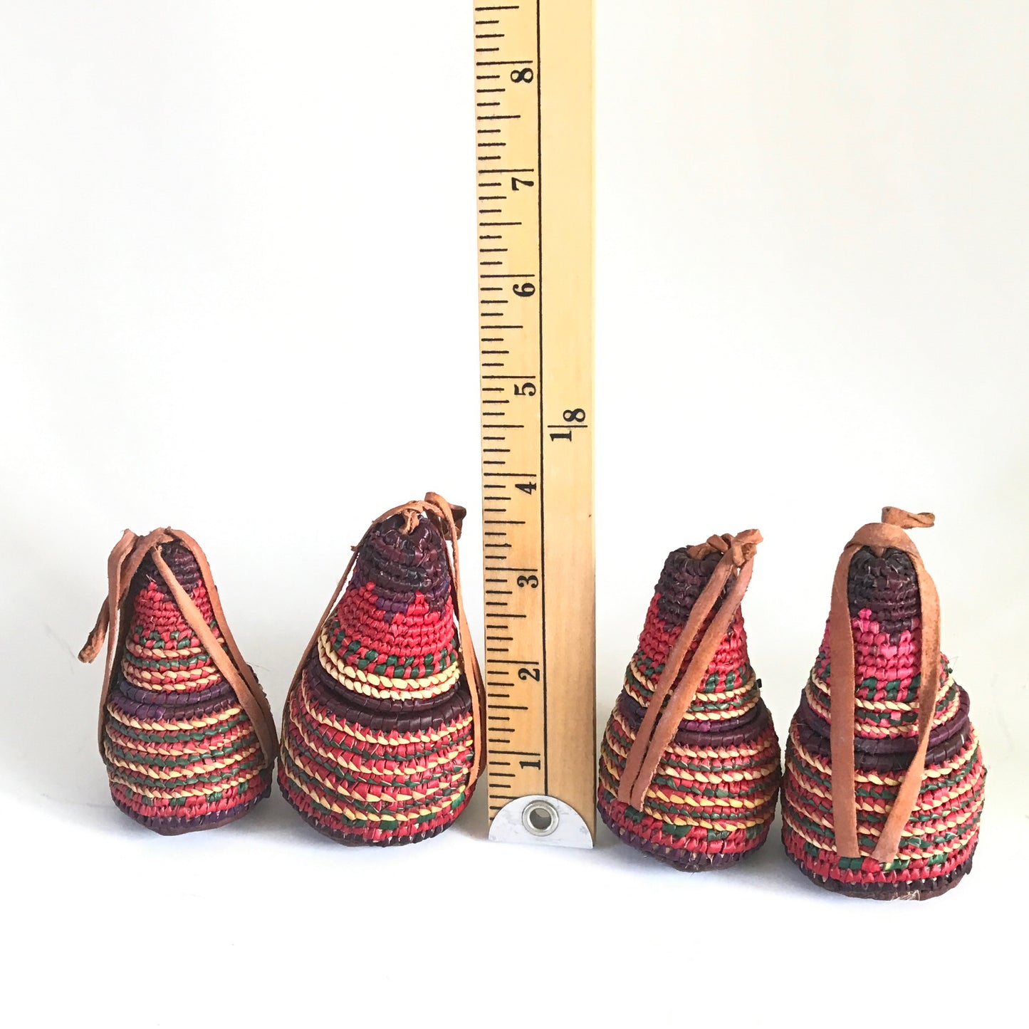 Set of 4 Grass Woven Ornaments, Mini Scent Baskets, Closet & Drawer Fresheners, PRICE 4 ALL