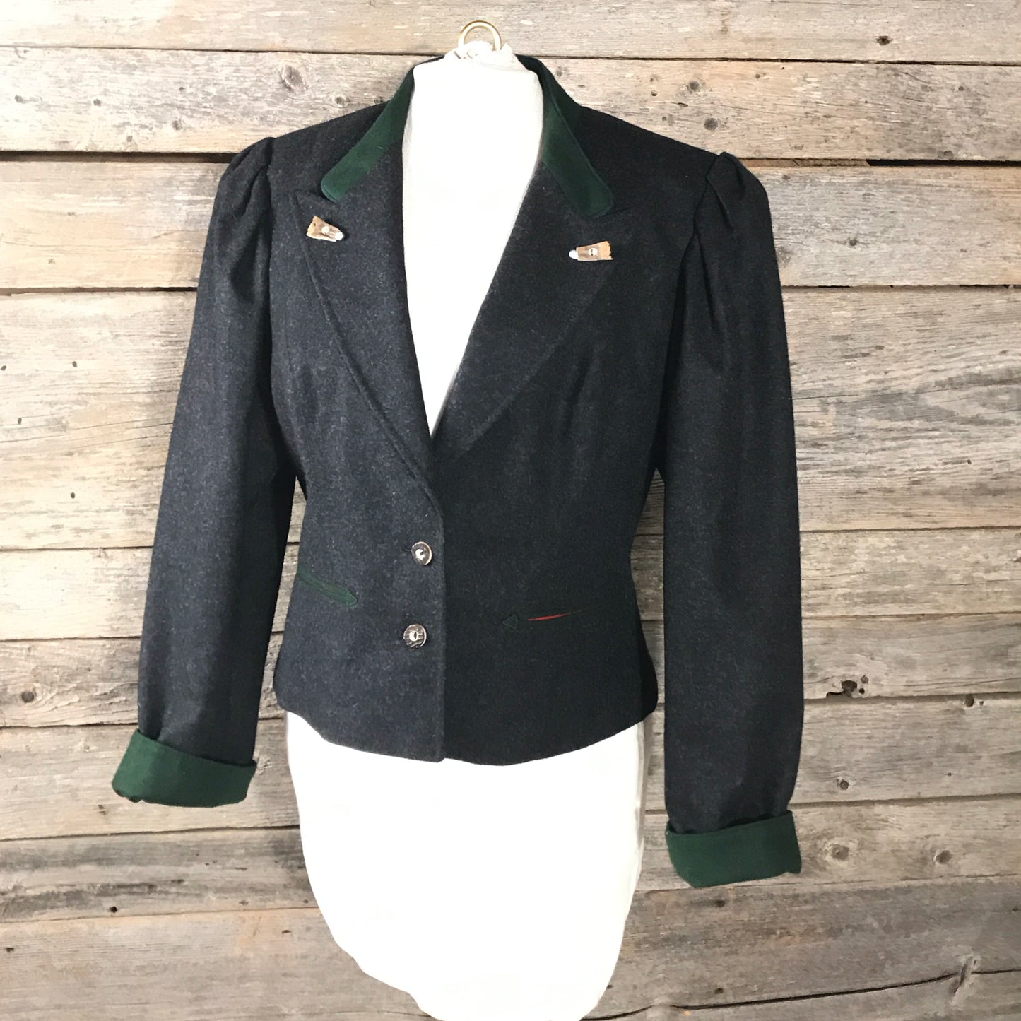 Austrian Wool Jacket, Speckled Grey with Green Striped Lining, Carved Horn Buttons, Hunting Jacket Style Uniform Blazer, Original Salzberger Loden Jacket