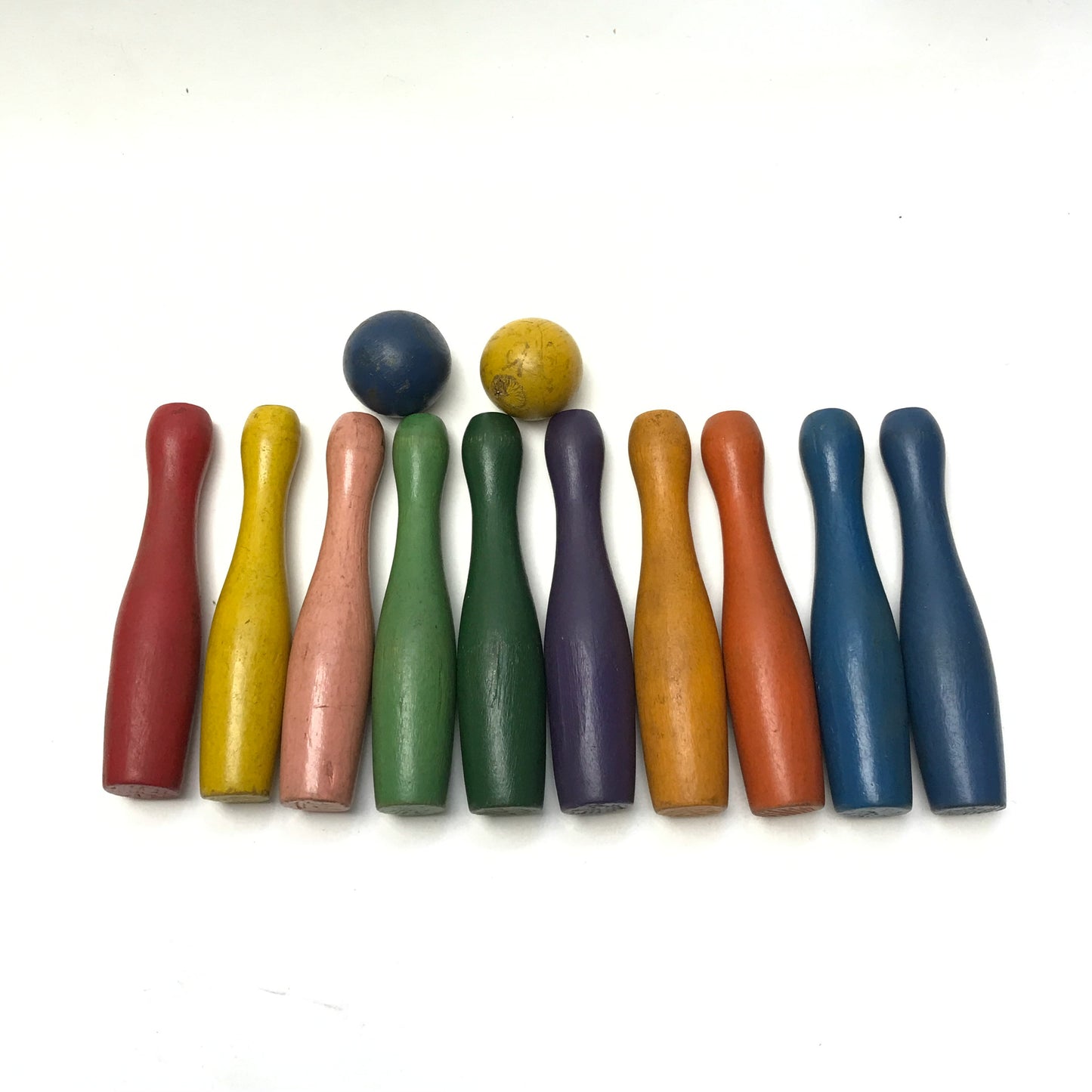 Vintage Tabletop Wooden Skittles Set, Miniature Bowling Set, 10 Pins & 2 Balls, Office Decor, Wood collectibles