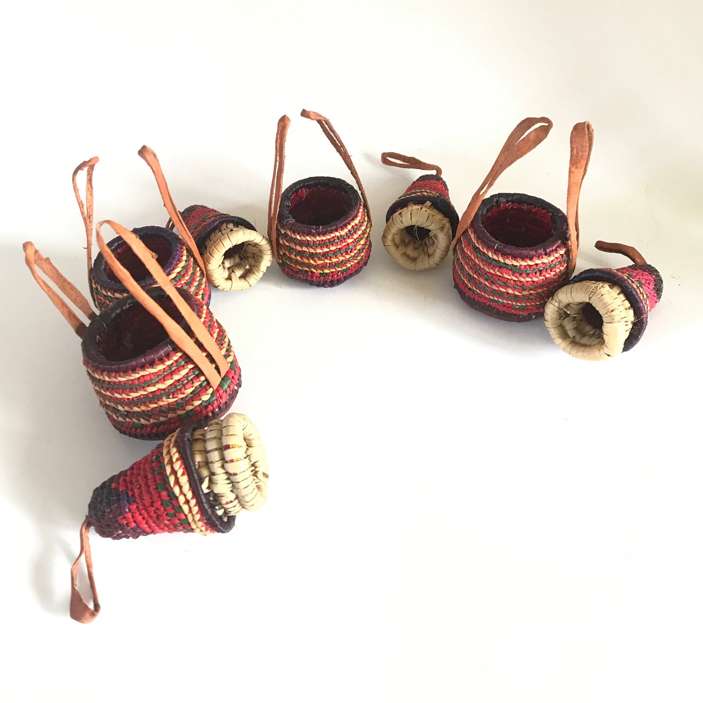 Set of 4 Grass Woven Ornaments, Mini Scent Baskets, Closet & Drawer Fresheners, PRICE 4 ALL