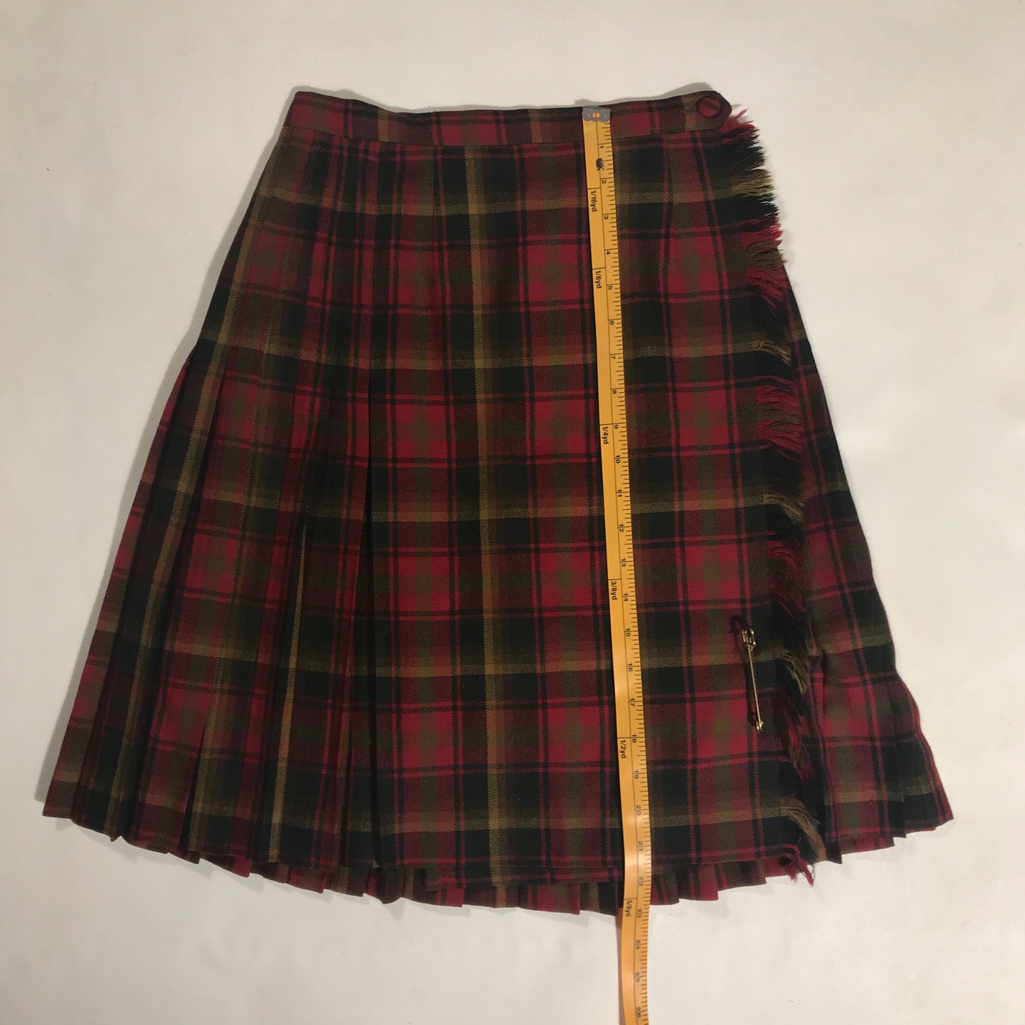 Highland Queen Kilt, Maple Leaf Tartan