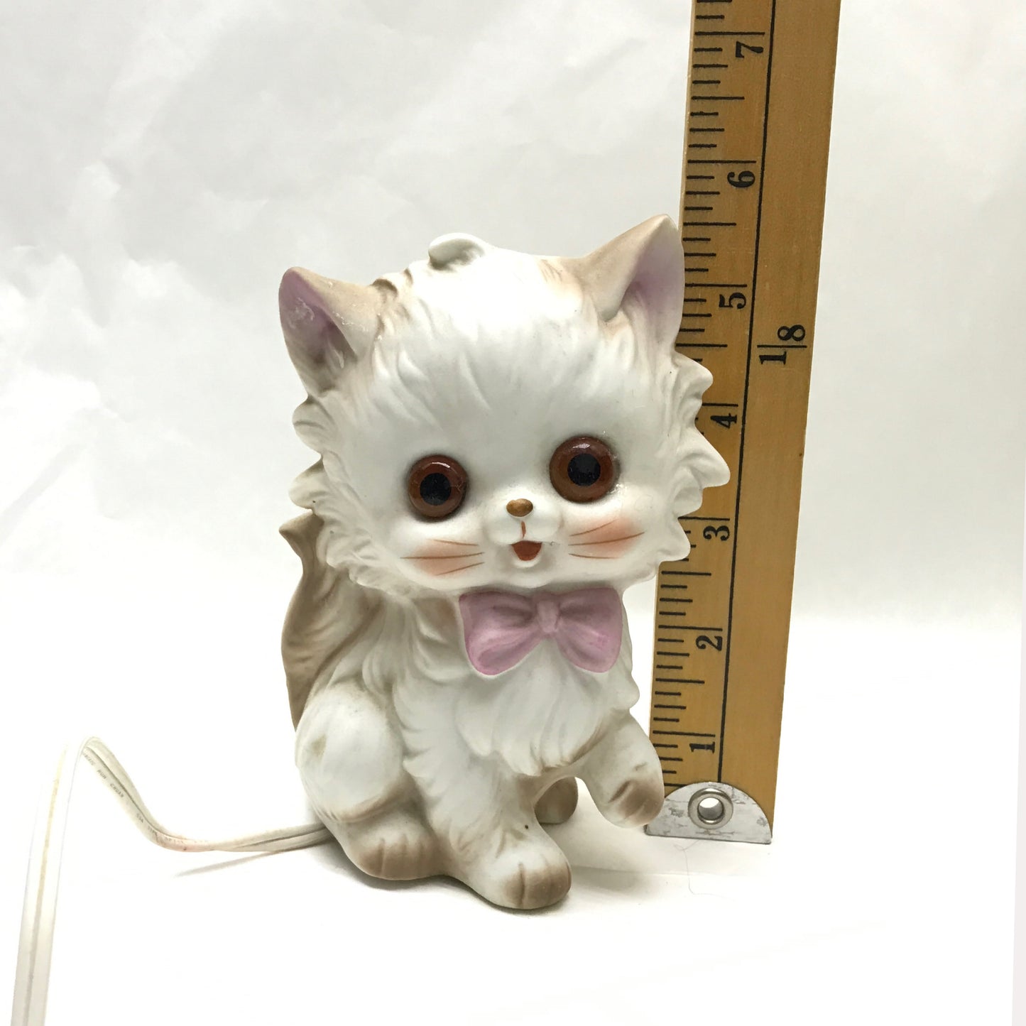 Retro Ceramic Kitten Nightlight Lamp