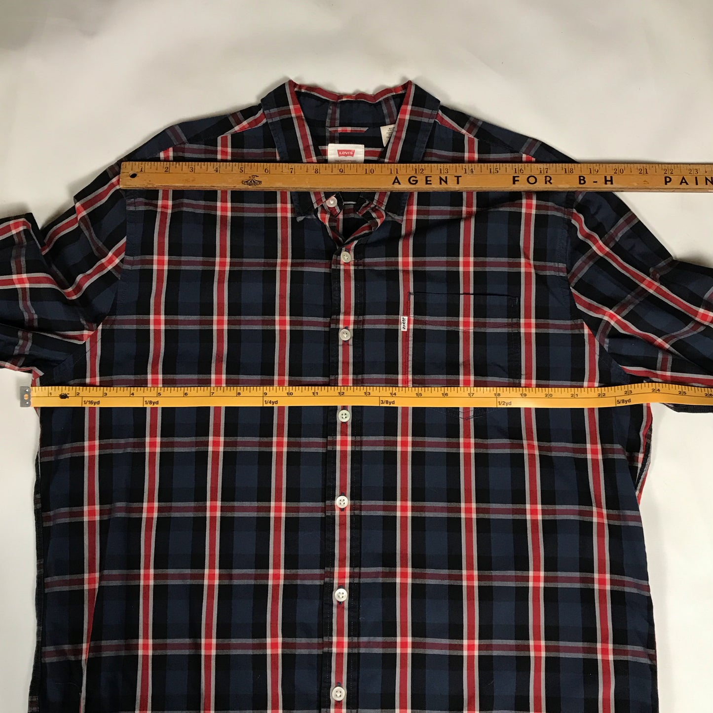 Levi’s Checkered Cotton Shirt Size XL