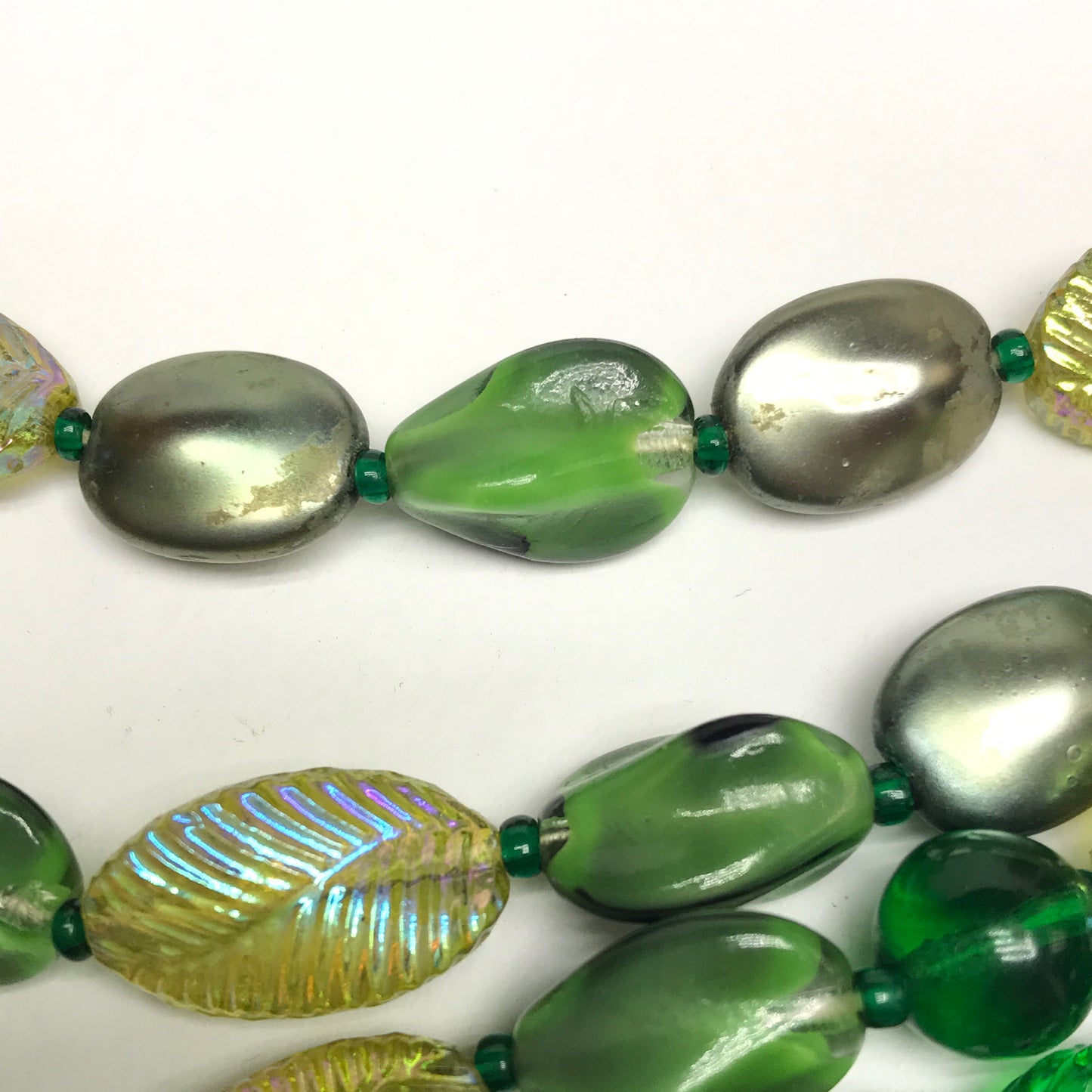 Vintage Green Glass Beads with Leaf Patterns, 5 Strands