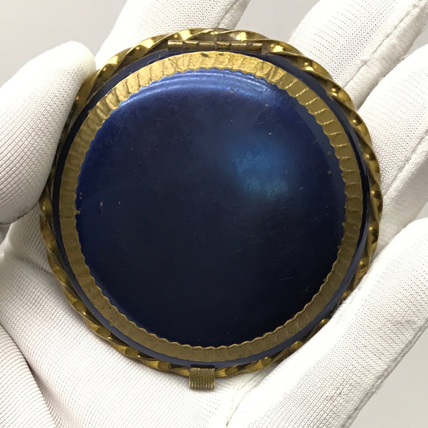 Art Deco VeeVanity Compact, Blue Enamel on Gold Metal Casing