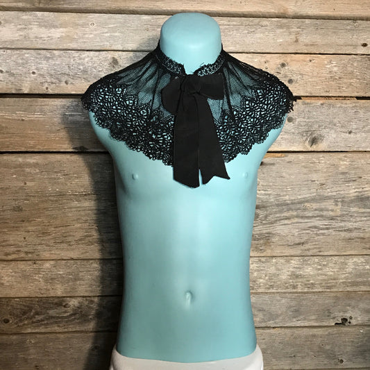 Victorian Lace Capelet