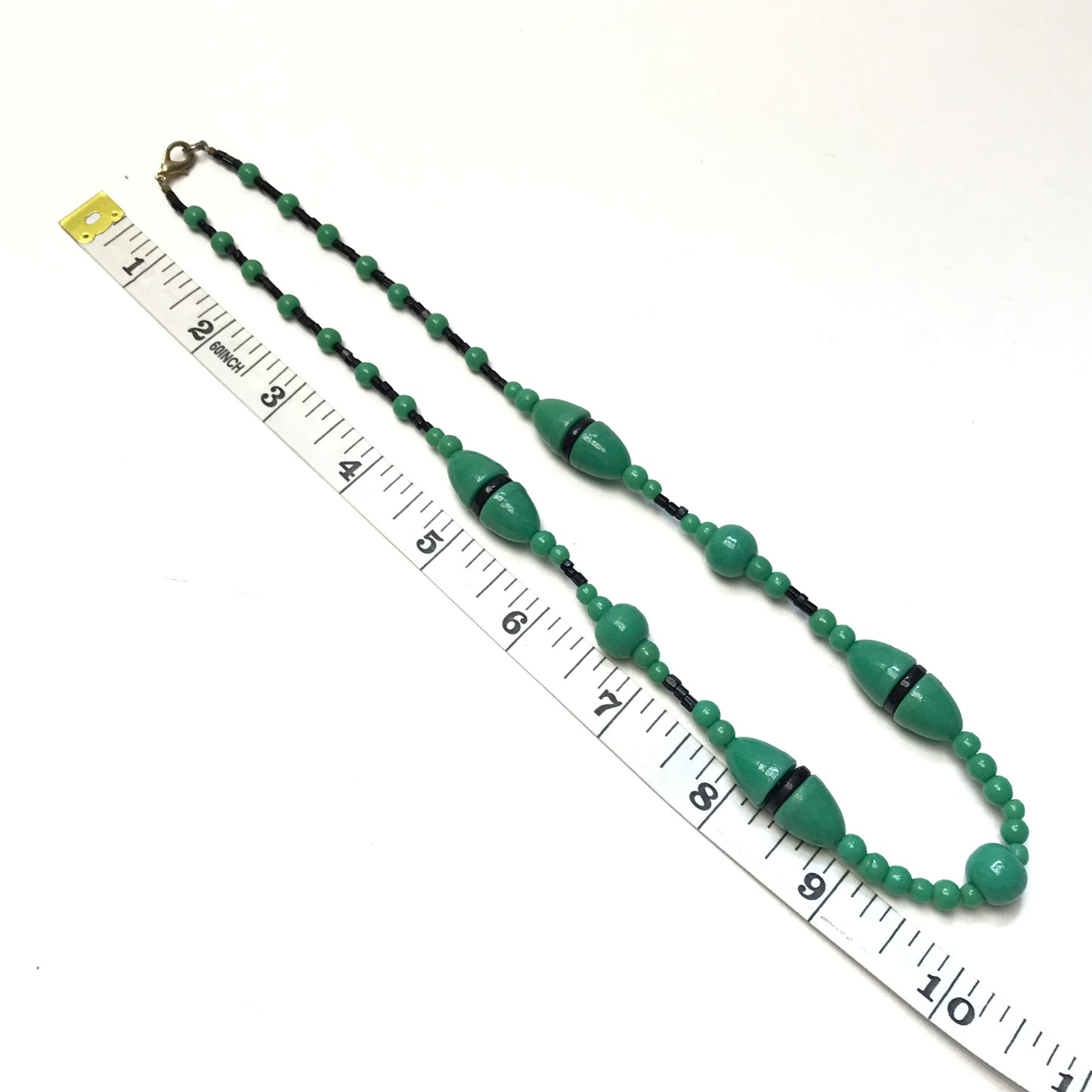 1920s Green Glass Beaded Necklace, 20 inches