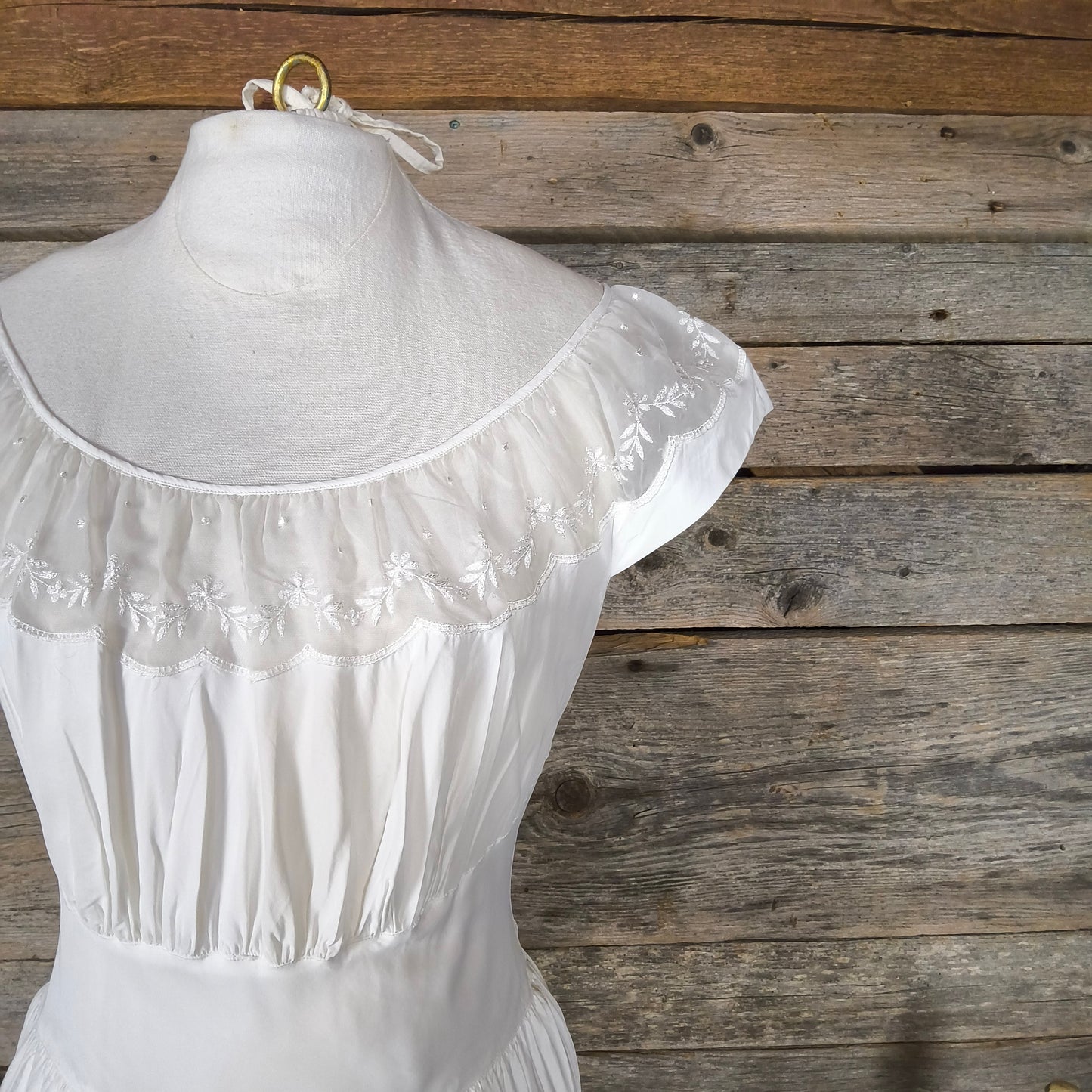Vintage Barbizon Miss Nylon Nightgown, Size 16 Miss, Rayon