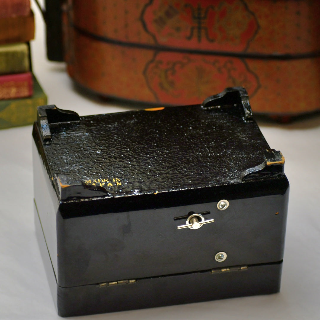 Vintage Ballerina Jewellery Box Musical Trinket Box Asian Lacquerwork WEAR & TEAR